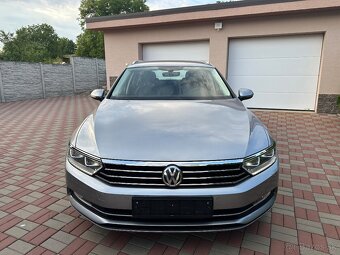VW Passat B8 Variant 2.0 TDI 110kw DSG Virtual - 8