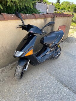 Aprilia sr 50 - 8