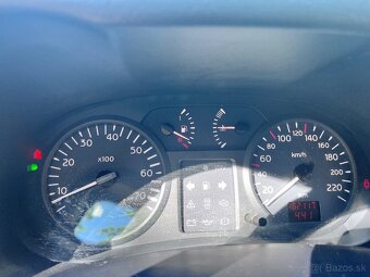 Renault clio 2002 - 8