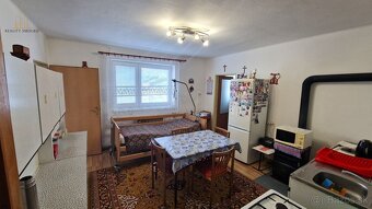 Dvojgeneračný RD, Bystré, pozemok 830 m², 3D - 8