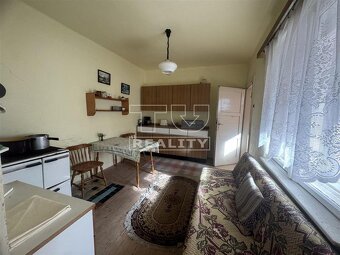 Dom s krásnym pozemkom 1550m2 len 7m od Trstenej a Tvrdošína - 8