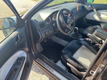 Skoda Oktavia RS 1.8t - 8