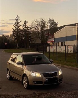 Škoda fabia II 1.4Tdi - 8