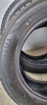 Predám zimné pneumatiky Yokohama 205/55 r16 - 8