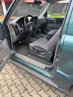 Mitsubishi Panero Montero 3.2D - 8