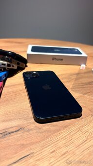 Apple iPhone 13 128 GB Midnight - 8