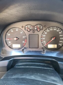 GOLF 1,6 benzin s prepisom - 8