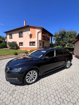 Škoda Superb combi 2.0 TDI DSG - 8