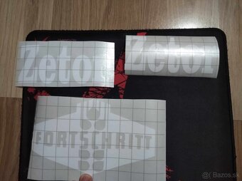 Predam nalepky Zetor - 8