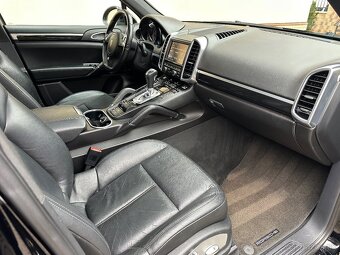 Porsche Cayenne S 3.0 Diesel 180 kW - 8