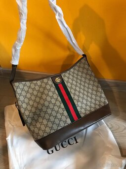 GUCCI - Dámska kabelka - 8
