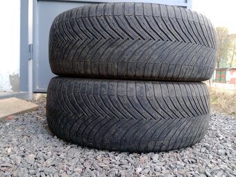 zimné pneumatiky 265/60r18- 2ks Michelin - 5.13 mm - 20€ - 8