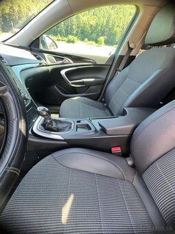 Opel Insignia 2.0 CDTI - 8