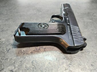 PIŠTOĽ TOKAREV TT33, r.v.1945 - 8
