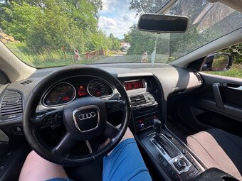 Audi Q7 - 8