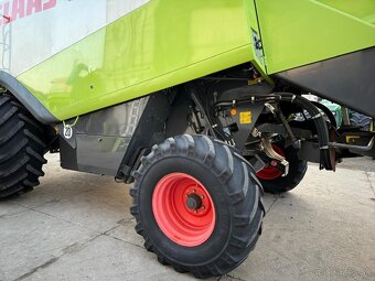 Sklízecí mlátička Claas Lexion 560, žací lišta V750 Vario, d - 8