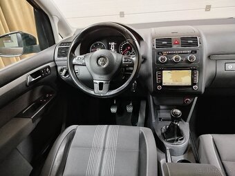 VW Touran 2,0TDi Webasto 7 miest - 8