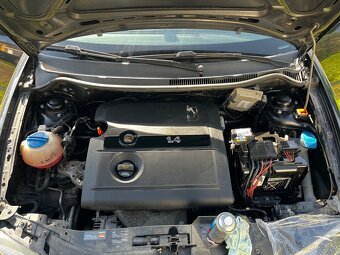 SEAT Ibiza 1.4i 63 kW - 8