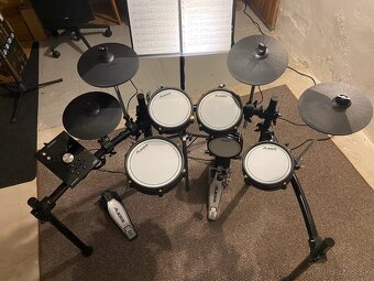 Predam elektronicke bicie Alesis Command Mesh - 8