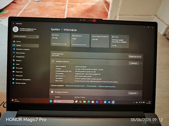 Lenovo LOQ 15IAX9E Luna Grey - 8