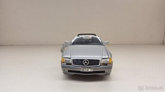 1:18 MERCEDES-BENZ 500SL - 32 - 8