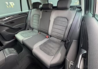 Volkswagen Golf VII 1.4TSi, Highline, Virtual manuál 92 kw - 8