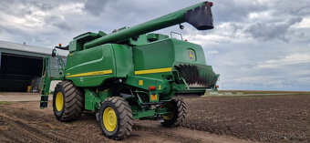 JOHN DEERE T 660 HILLMASTER - 8