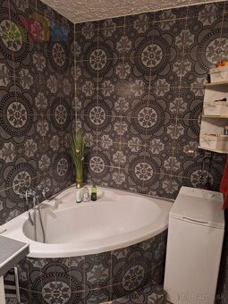 Na predaj 3 izbový byt prerobený na 4 izbový - 8