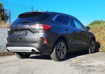 Predám  Ford Kuga 2.5 Duratec PHEV 225k Titanium CVT - 8