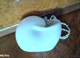 Staré hrnčeky a duritky po 0,5 e - 8