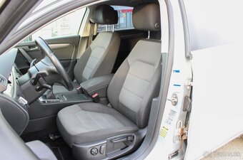 Volkswagen Passat B7 Sedan 2.0 TDI BMT - 8