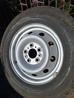 205/70 R15C - 8