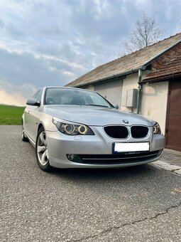 BMW E60 lci 525d 145 kw trojliter facelift - 8