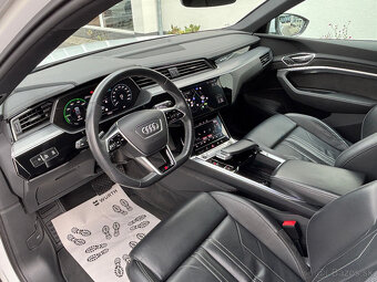Audi E-tron 50 quattro S line - 8