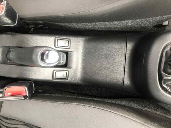 Suzuki Swift 1,2benzin 69kw 2011,130000km,kup.na Slovensku - 8