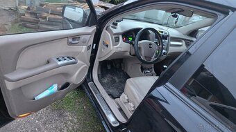 Kia sportage 2.0 crdi 103kw 4wd. - 8