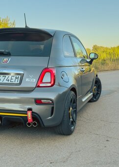 Abarth 595 Pista 70th. BLACK FRIDAY 14 168€ + DPH - 8