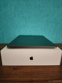 Apple MacBook Air 2020 – i3 / 8GB / 256GB - 8