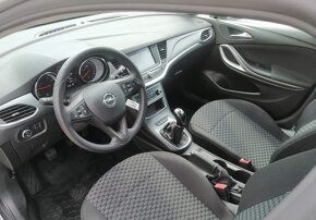 Opel Astra 1.2 Turbo benzín 81kW 2021 - 8