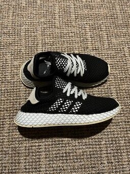 16x Dámské sportovní tenisky Adidas Deerupt (2) - 8