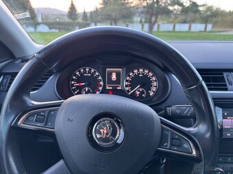 Škoda Octavia III Combi 1.6 TDi webasto,lane asist - 8