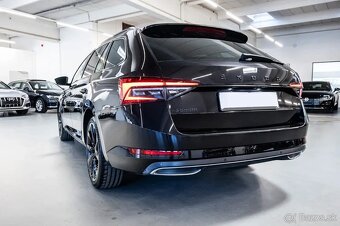 Škoda Superb Combi 2.0 TDi Sportline - 8