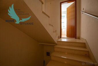 Kamenný dom v centre Šibenika - Chorvátsko - 8