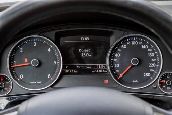 Volkswagen Touareg 3.0tdi V6 - 8