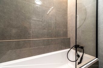 Dizajnový 3 izbový byt po kompletnej rekonštrukcii, loggia - 8