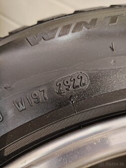 Pirelli zimné 205/60 R16 na diskoch Mercedes - 8