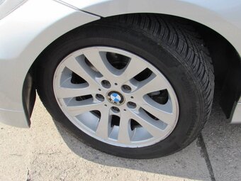 BMW Rad 3 Touring 318 i - veľmi zachovalé - splátka 99,-€ - 8