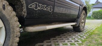 Nissan Terrano ll 2,7 TD - 8