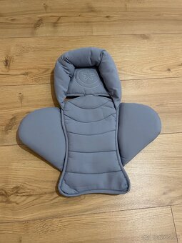 Detská autosedačka Kiddy Evoluna i-Size 2 s Isofix - 8