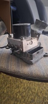 ABS / ASR pumpa Škoda Fabia 2 , Ibiza , Polo , Roomster - 8